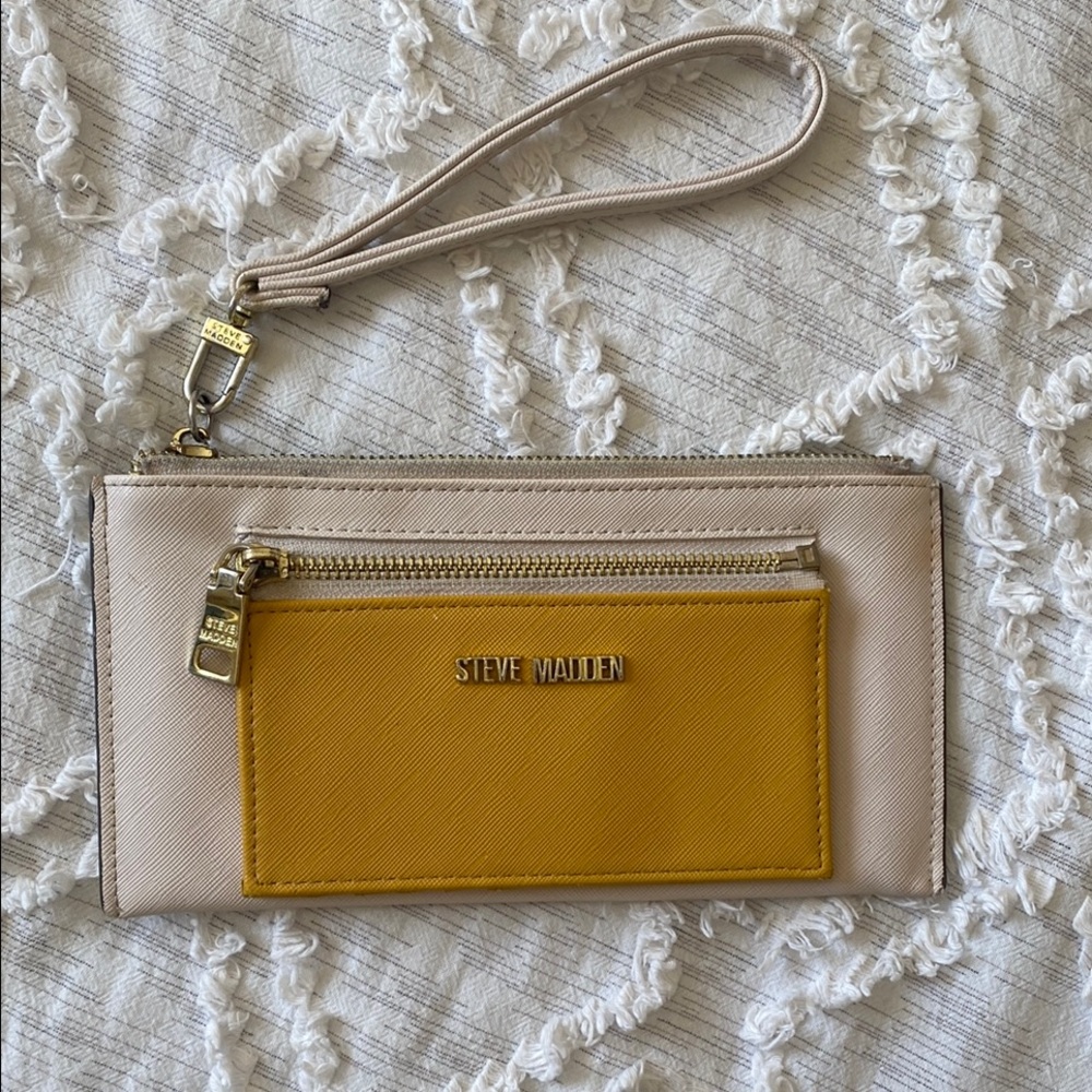 Steve Madden Cream and Yellow Clutch with Wrist Strap